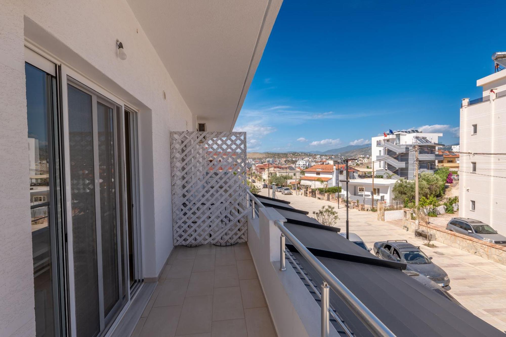 Rest Hour Hotel Εξαμίλιο Εξωτερικό φωτογραφία