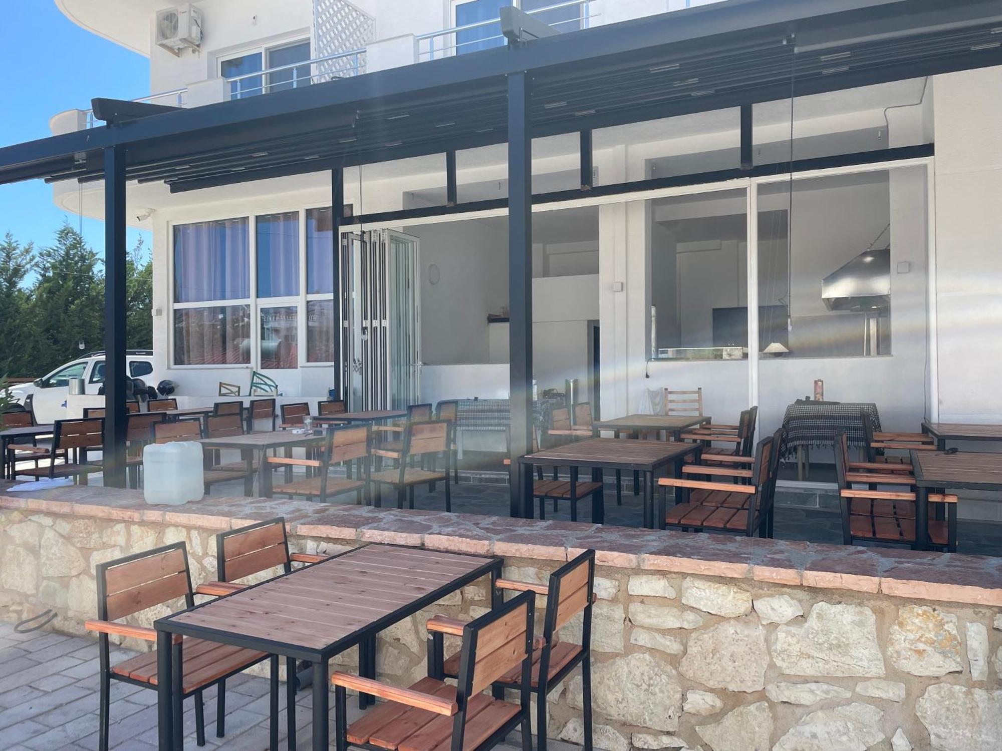 Rest Hour Hotel Εξαμίλιο Εξωτερικό φωτογραφία